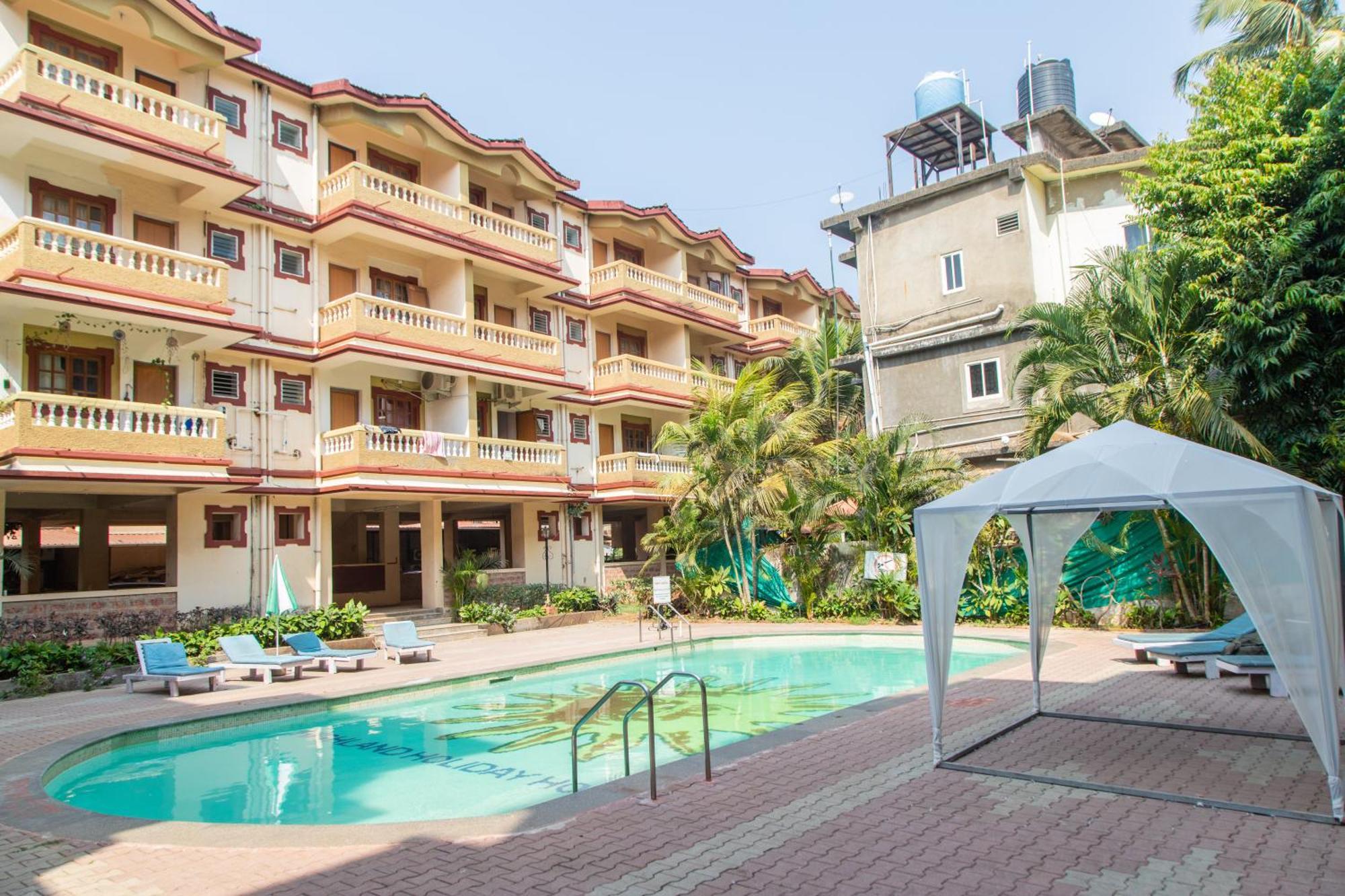 Cherrystay Holiday Resort -Candolim Beach Εξωτερικό φωτογραφία